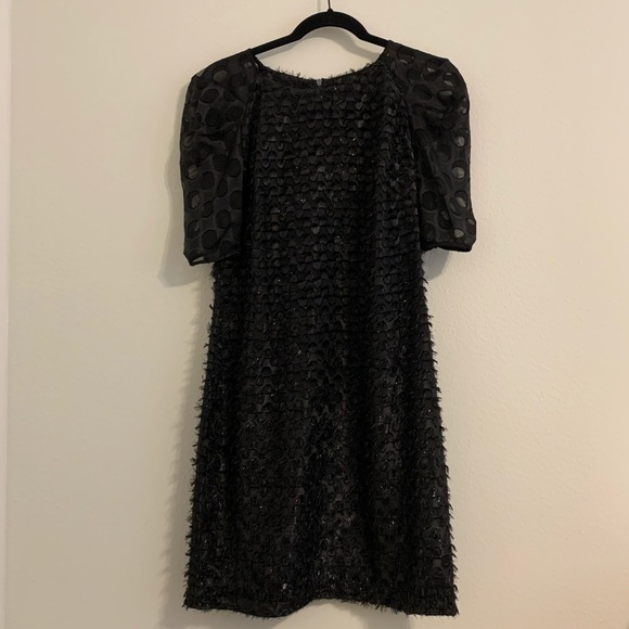 Little Black Dress 🖤 - Picture 2 of 8